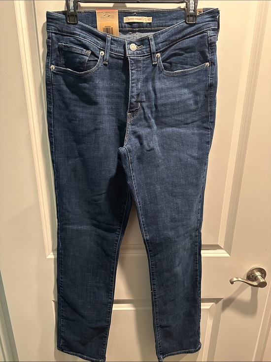 Levi's Denim - Levi's Straight Leg Jeans in Dark Blue Wash